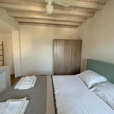 וילה Almyra Blue *