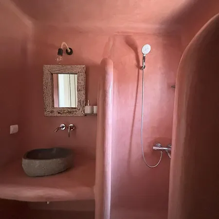 Almyra Blue וילה Loutrá