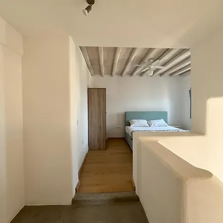 Villa Almyra Blue *